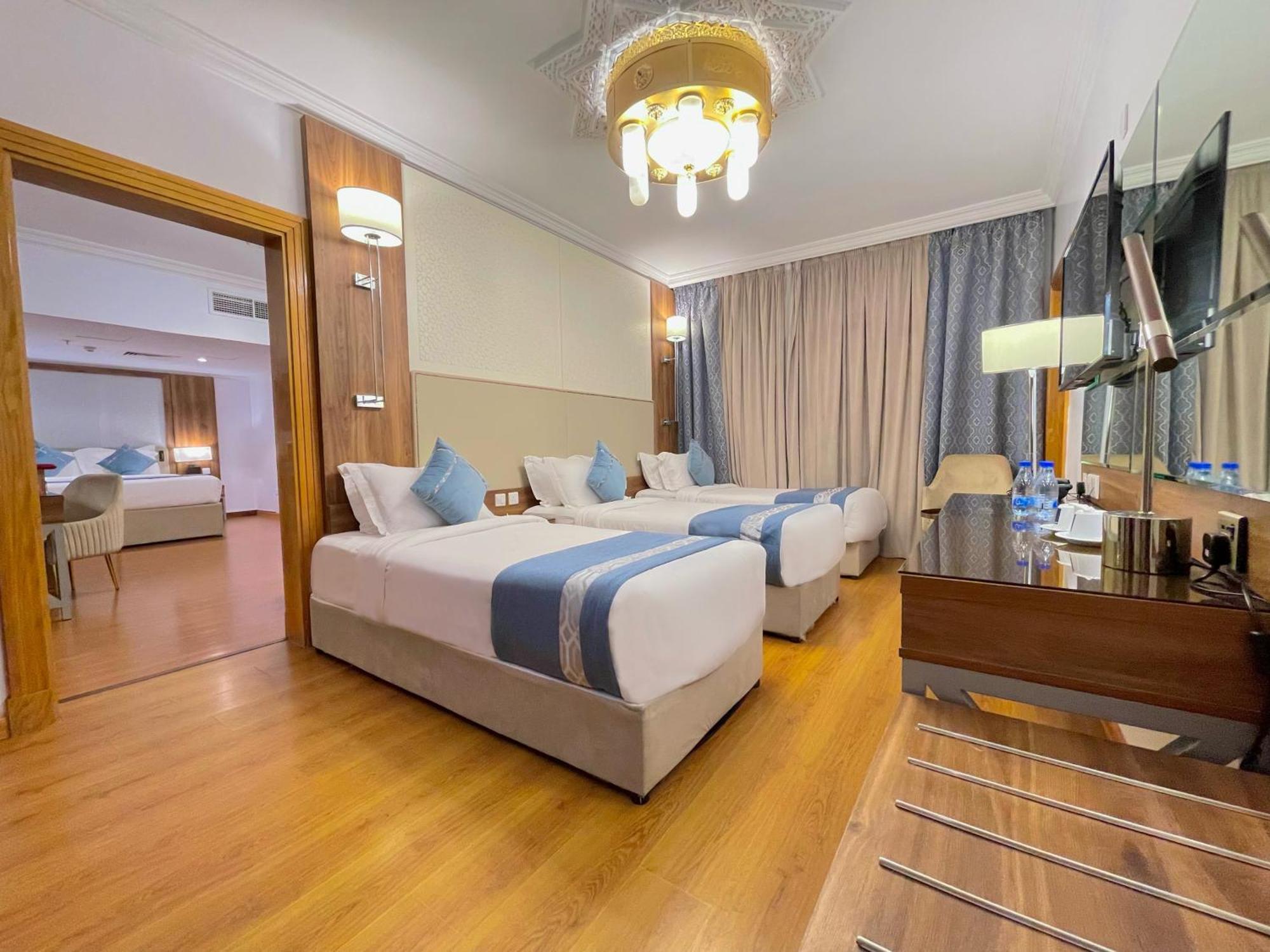 Отель Al Ritz Al Madinah Медина Экстерьер фото