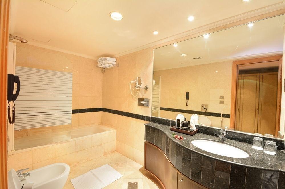 Отель Al Ritz Al Madinah Медина Экстерьер фото